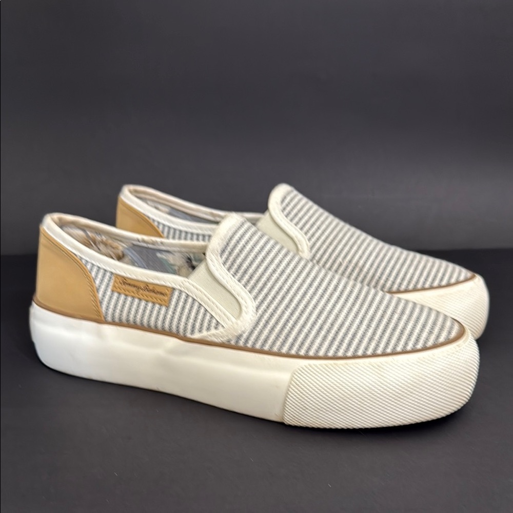 TOMMY BAHAMA Sailor Slip On Fabric Sneakers Womens Size 7.5 White Blue